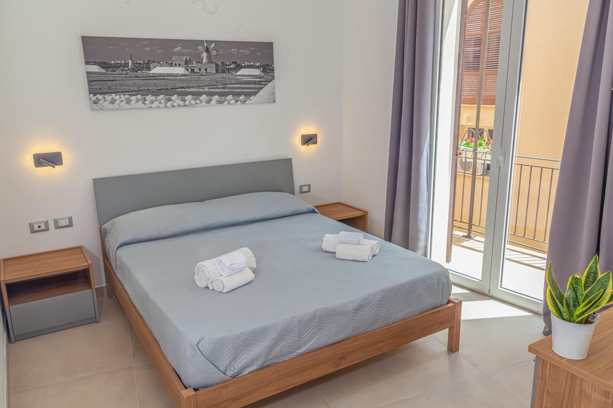 Isgro Rooms Marsala Exterior photo